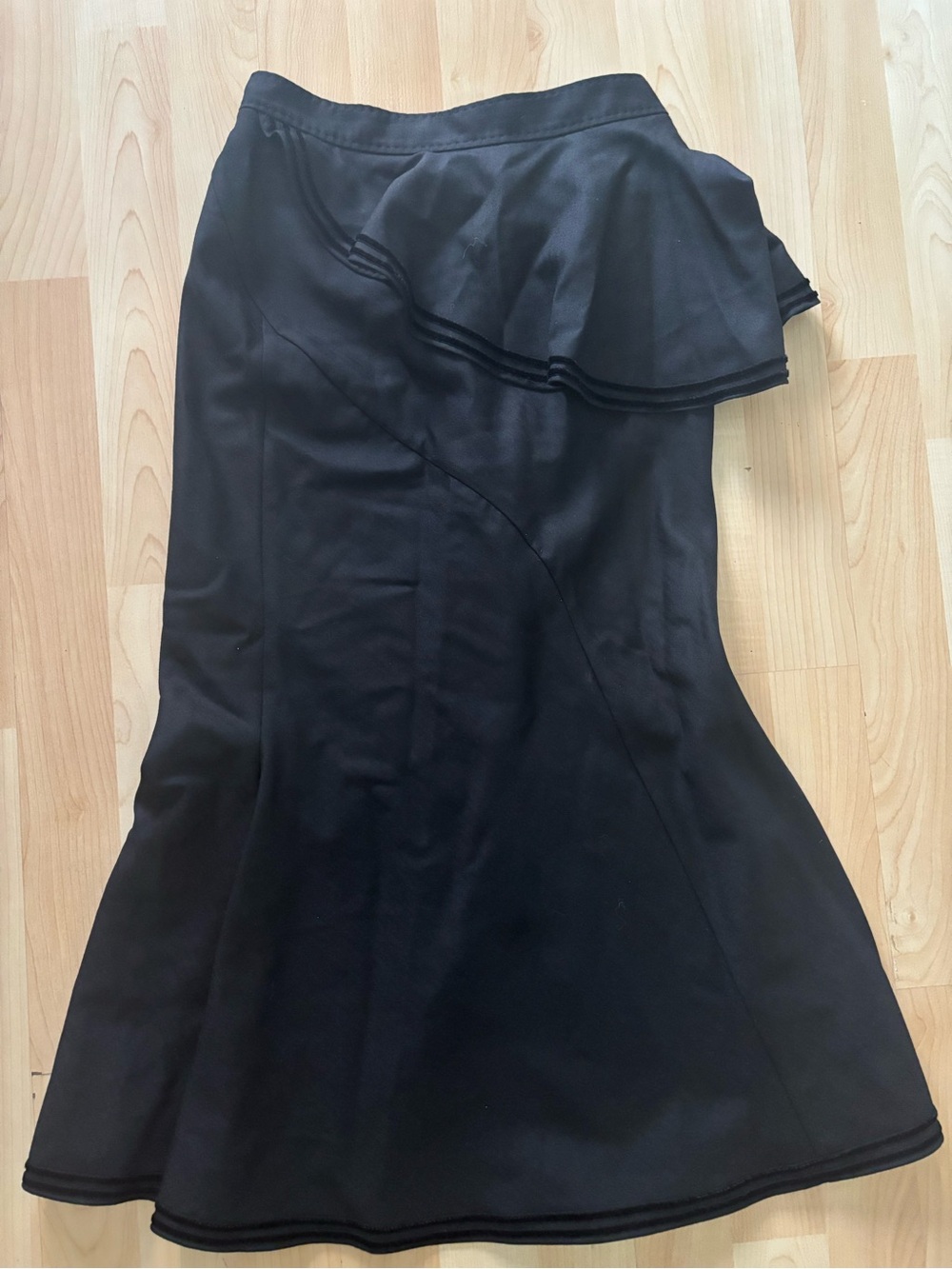 Givenchy Black Asymmetrical One-Shoulder Ruffle skirt